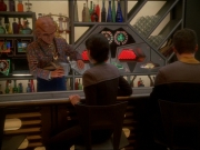 extant_StarTrek_DS9_7x03-Afterimage_0216.jpg