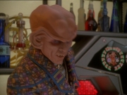 extant_StarTrek_DS9_7x03-Afterimage_0247.jpg