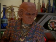 extant_StarTrek_DS9_7x03-Afterimage_0256.jpg
