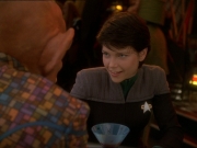 extant_StarTrek_DS9_7x03-Afterimage_0332.jpg