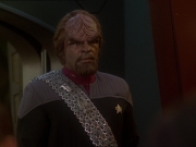 extant_StarTrek_DS9_7x03-Afterimage_0375.jpg