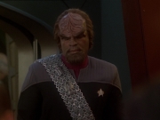 extant_StarTrek_DS9_7x03-Afterimage_0377.jpg