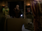 extant_StarTrek_DS9_7x03-Afterimage_0856.jpg