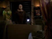 extant_StarTrek_DS9_7x03-Afterimage_0858.jpg