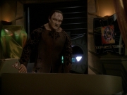 extant_StarTrek_DS9_7x03-Afterimage_0863.jpg