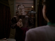 extant_StarTrek_DS9_7x03-Afterimage_1288.jpg