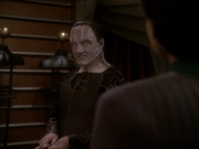extant_StarTrek_DS9_7x03-Afterimage_1369.jpg