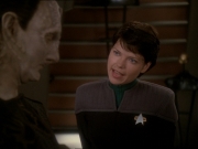 extant_StarTrek_DS9_7x03-Afterimage_1394.jpg