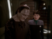 extant_StarTrek_DS9_7x03-Afterimage_1545.jpg