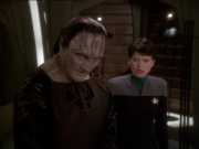 extant_StarTrek_DS9_7x03-Afterimage_1546.jpg
