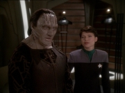 extant_StarTrek_DS9_7x03-Afterimage_1548.jpg
