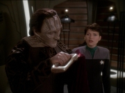 extant_StarTrek_DS9_7x03-Afterimage_1562.jpg