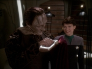 Filename=extant_StarTrek_DS9_7x03-Afterimage_1568.jpg
Filesize=154KiB
Dimensions=1200x900
Date added=Jan 18, 2020 extant_StarTrek_DS9_7x03-Afterimage_1568.jpg