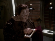 extant_StarTrek_DS9_7x03-Afterimage_1573.jpg