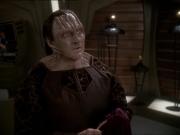extant_StarTrek_DS9_7x03-Afterimage_1588.jpg