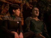 extant_StarTrek_DS9_7x03-Afterimage_2207.jpg
