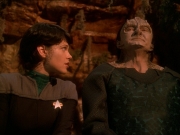 extant_StarTrek_DS9_7x03-Afterimage_2244.jpg