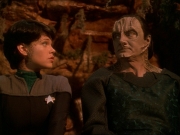 extant_StarTrek_DS9_7x03-Afterimage_2255.jpg