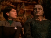 extant_StarTrek_DS9_7x03-Afterimage_2260.jpg