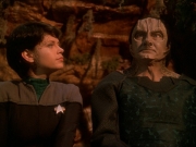 extant_StarTrek_DS9_7x03-Afterimage_2261.jpg