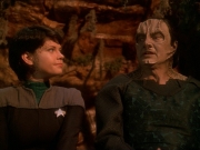 extant_StarTrek_DS9_7x03-Afterimage_2275.jpg