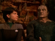 extant_StarTrek_DS9_7x03-Afterimage_2278.jpg
