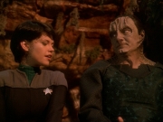 extant_StarTrek_DS9_7x03-Afterimage_2284.jpg