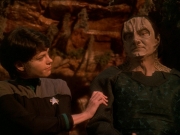 extant_StarTrek_DS9_7x03-Afterimage_2289.jpg