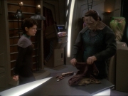 Filename=extant_StarTrek_DS9_7x03-Afterimage_2450.jpg
Filesize=160KiB
Dimensions=1200x900
Date added=Jan 18, 2020 extant_StarTrek_DS9_7x03-Afterimage_2450.jpg