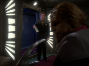 Filename=extant_StarTrek_DS9_7x03-Afterimage_2854.jpg
Filesize=149KiB
Dimensions=1200x900
Date added=Jan 18, 2020 extant_StarTrek_DS9_7x03-Afterimage_2854.jpg