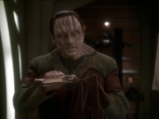 Filename=extant_StarTrek_DS9_7x03-Afterimage_2985.jpg
Filesize=147KiB
Dimensions=1200x900
Date added=Jan 18, 2020 extant_StarTrek_DS9_7x03-Afterimage_2985.jpg