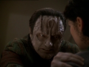 extant_StarTrek_DS9_7x03-Afterimage_3160.jpg