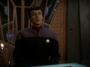 extant_StarTrek_DS9_7x04-TakeMeOutToTheHolosuite_0053.jpg
