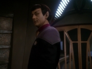 Filename=extant_StarTrek_DS9_7x04-TakeMeOutToTheHolosuite_0181.jpg
Filesize=133KiB
Dimensions=1200x900
Date added=Jan 18, 2020 extant_StarTrek_DS9_7x04-TakeMeOutToTheHolosuite_0181.jpg
