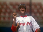 extant_StarTrek_DS9_7x04-TakeMeOutToTheHolosuite_2982.jpg