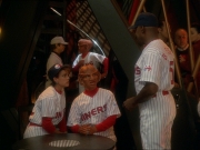 extant_StarTrek_DS9_7x04-TakeMeOutToTheHolosuite_3538.jpg