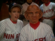 extant_StarTrek_DS9_7x04-TakeMeOutToTheHolosuite_3549.jpg