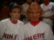 extant_StarTrek_DS9_7x04-TakeMeOutToTheHolosuite_3561.jpg