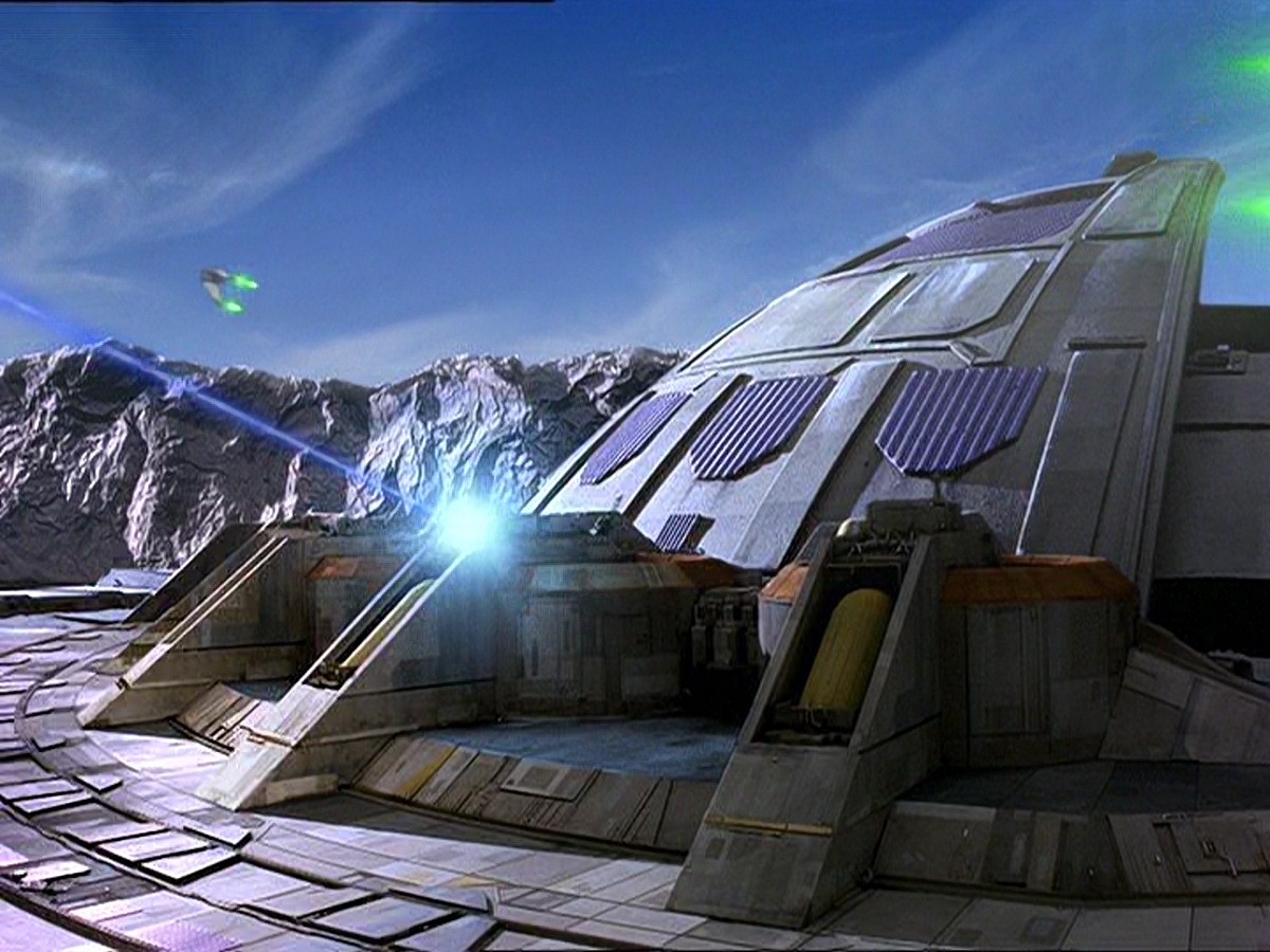 extant_StarTrek_DS9_7x07-OnceMoreUntoTheBreach_2140.jpg