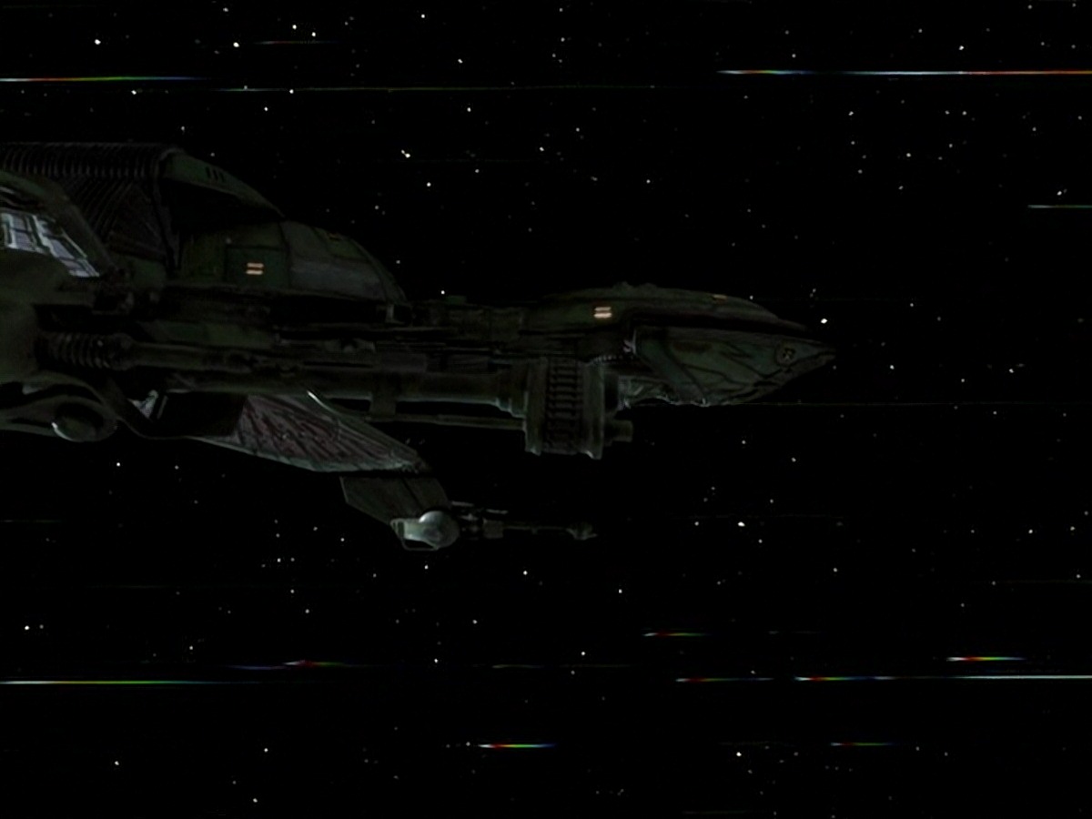 extant_StarTrek_DS9_7x07-OnceMoreUntoTheBreach_3746.jpg