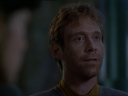 extant_StarTrek_DS9_7x08-TheSiegeOfAR-558_1918.jpg