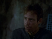 extant_StarTrek_DS9_7x08-TheSiegeOfAR-558_2287.jpg