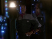extant_StarTrek_DS9_7x08-TheSiegeOfAR-558_3527.jpg