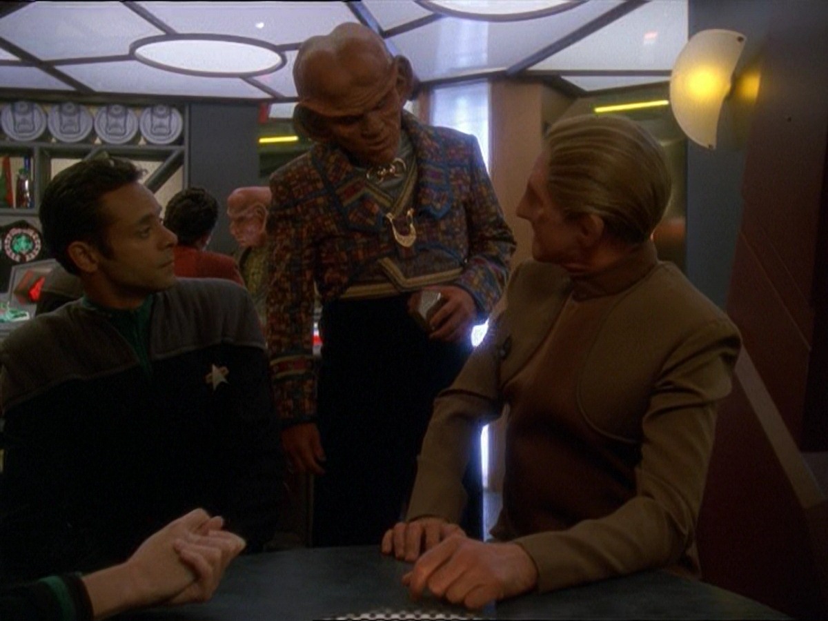 extant_StarTrek_DS9_7x09-Covenant_0021.jpg
