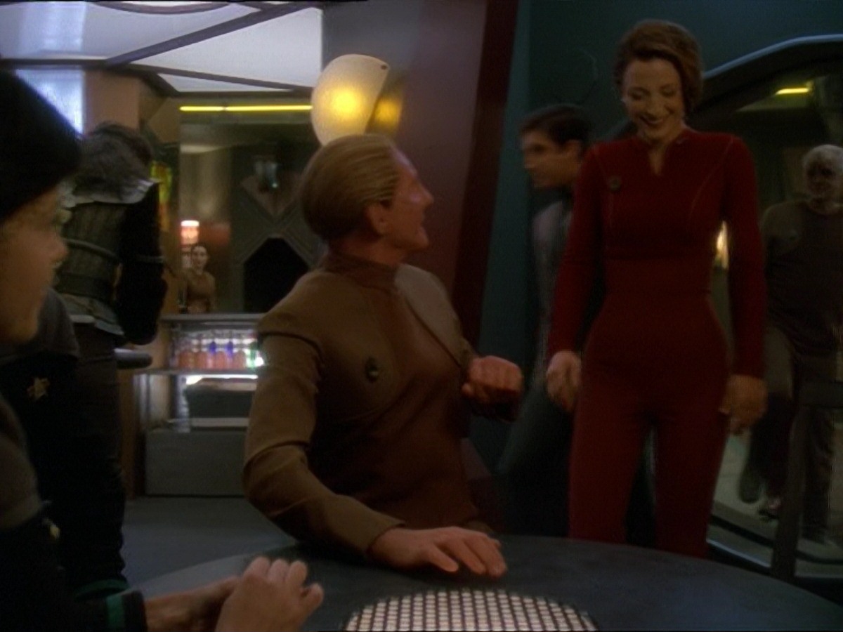 extant_StarTrek_DS9_7x09-Covenant_0034.jpg