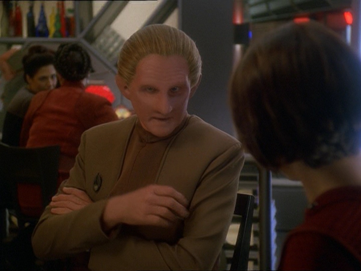 extant_StarTrek_DS9_7x09-Covenant_0066.jpg