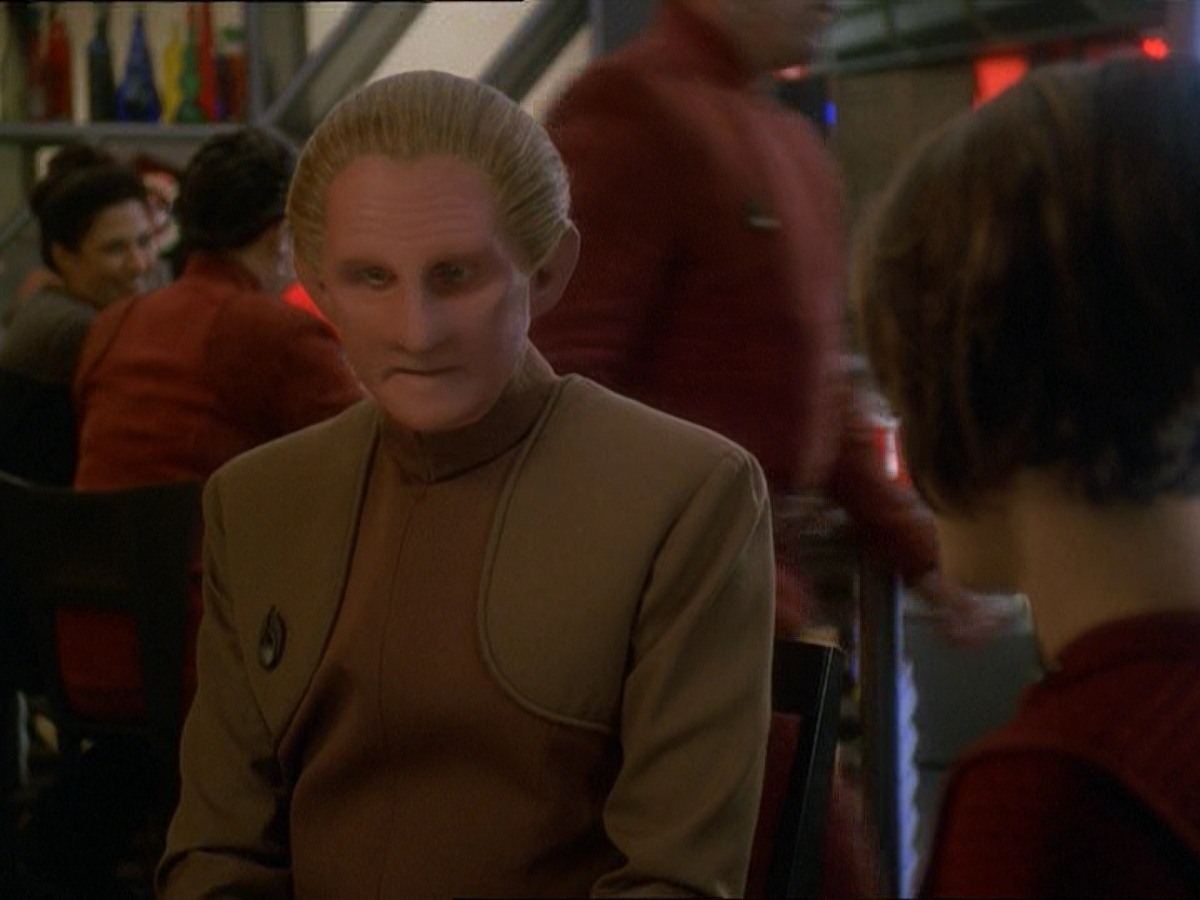 extant_StarTrek_DS9_7x09-Covenant_0089.jpg