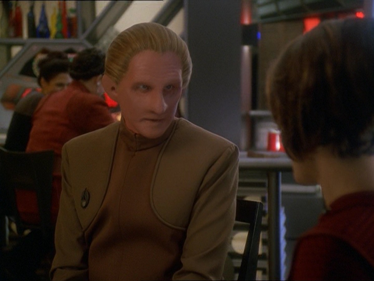 extant_StarTrek_DS9_7x09-Covenant_0091.jpg