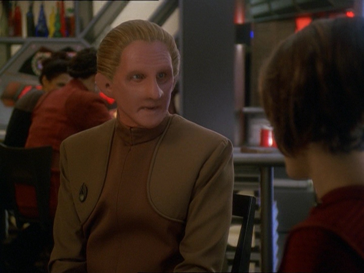 extant_StarTrek_DS9_7x09-Covenant_0092.jpg