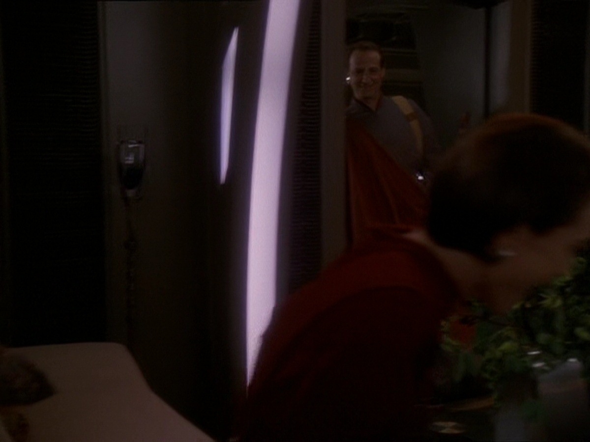 extant_StarTrek_DS9_7x09-Covenant_0163.jpg